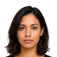 Saudi Arabia Saudi Arabia e-visa online via enjazit.com.sa photo example — 16×16mm white background, AI-processed result